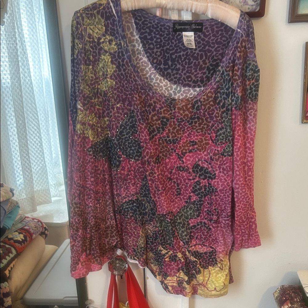 Approiate Behavior Vibrant Long Sleeve Top